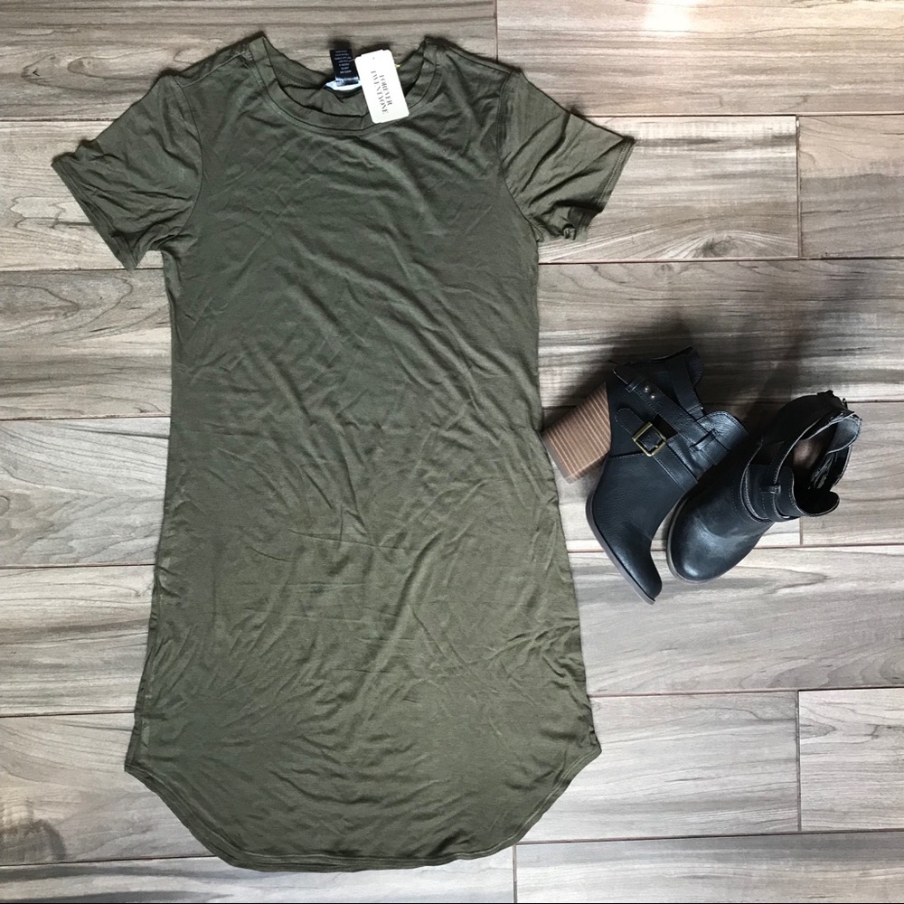 T-shirt dress